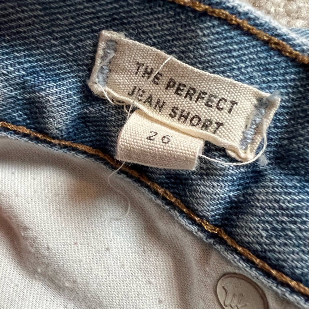 Madewell High Rise Jean Short - Picture 4 of 4
